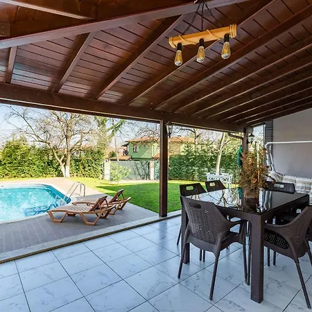 شقة Amazing Duplex With Private Pool And Garden In Sapanca Near Kartepe *