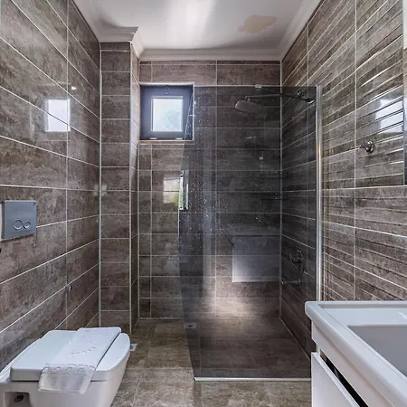 Amazing Duplex With Private Pool And Garden In Sapanca Near Kartepe شقة *
